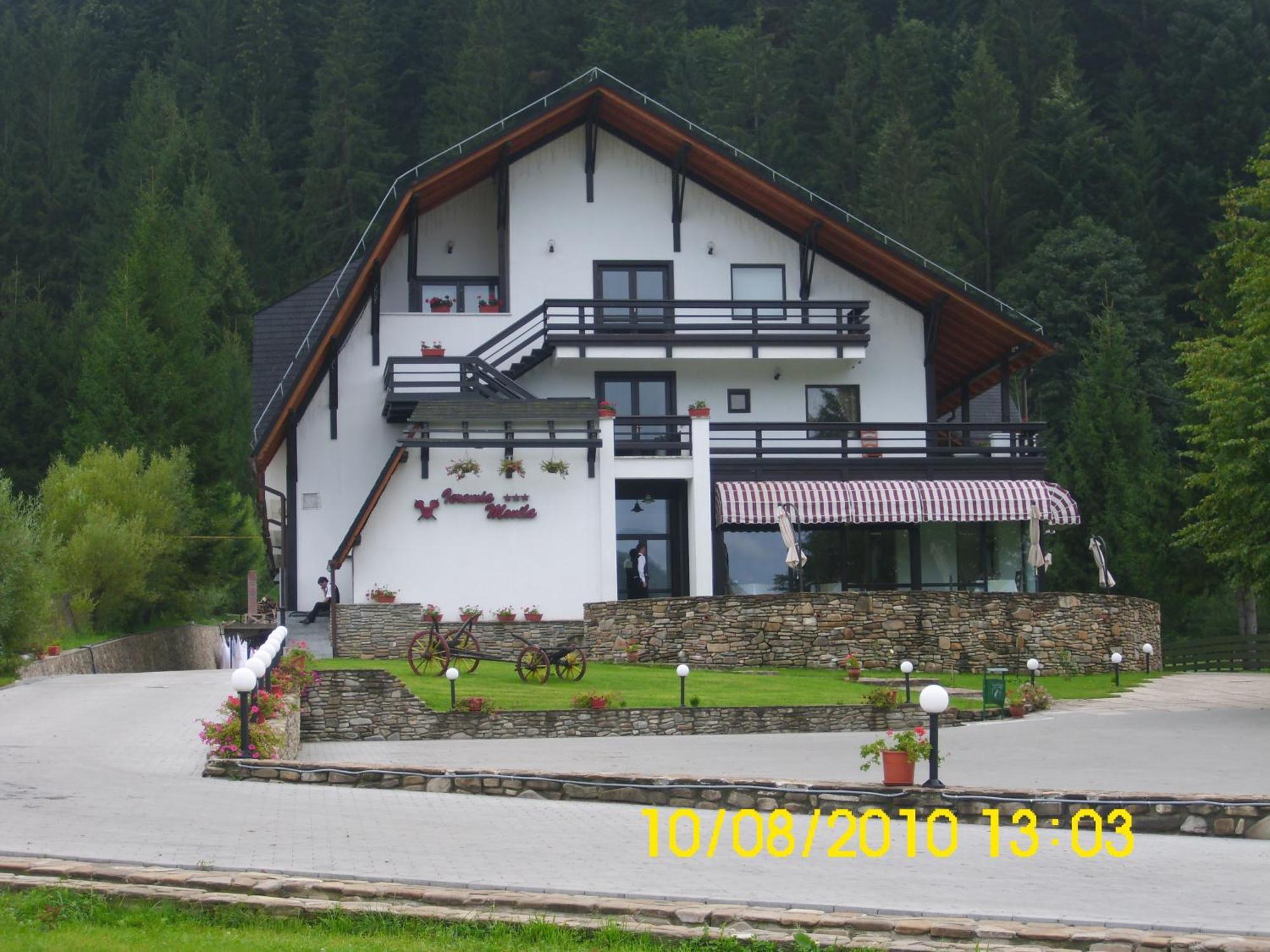 Hotel Ieremia Movila Sucevita Exterior photo